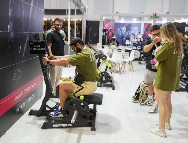 Türkiye'de Vücut Geliştirme ve Fitness Coşkusu: Şampiyona Zirvede Tamamlandı