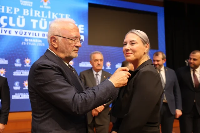 AK Parti'nin İstanbul'daki Etkinlikleri Gündem Yarattı