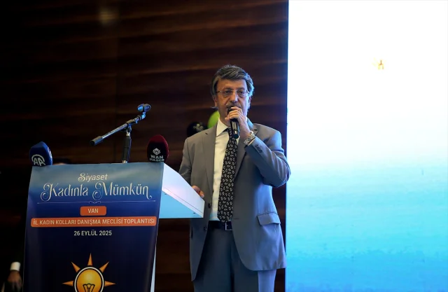 Van'da AK Parti Kadın Kolları'nın Buluşması Gündem Yarattı: İşte Detaylar