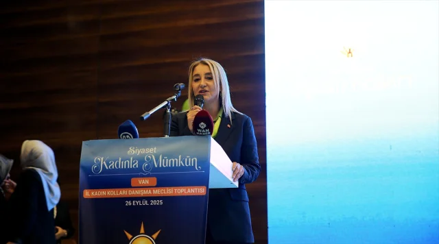 Van'da AK Parti Kadın Kolları'nın Buluşması Gündem Yarattı: İşte Detaylar