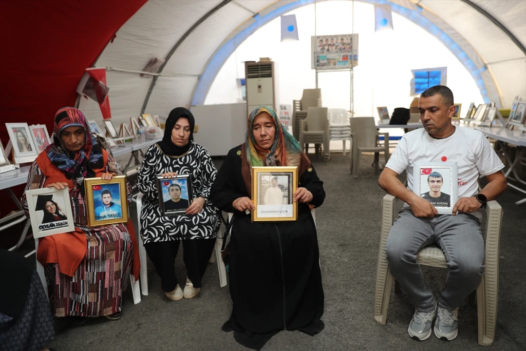 PKK'nın Pençesindeki Annelerin Umutlu Bekleyişi Devam Ediyor