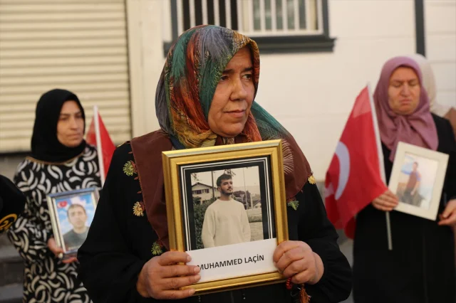 PKK'nın Pençesindeki Annelerin Umutlu Bekleyişi Devam Ediyor