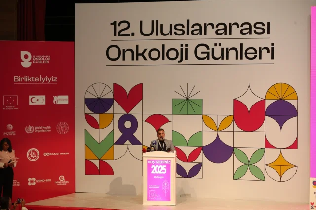 Muş'ta Onkoloji Günleri Başladı: Sağlıkta Umut Veren Buluşma