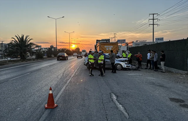 Adana'da Korkunç Trafik Kazası: 2 Kişi Hayatını Kaybetti