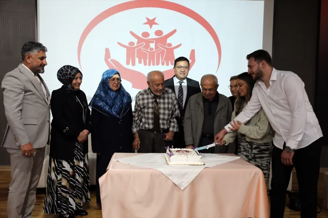 Evlilikte Yarım Asırlık Mutluluk Sırları Aydın'da Açıklandı