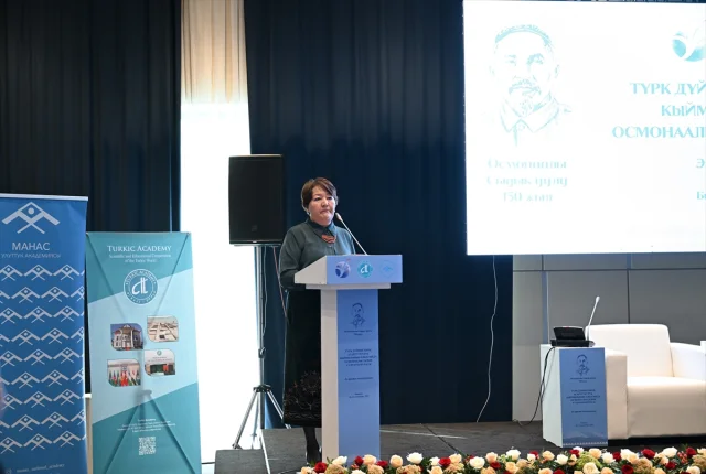 Kırgızistan'da Tarihçi Osmanalı Sıdık Uulu İçin Görkemli Anma: Herkes Oradaydı