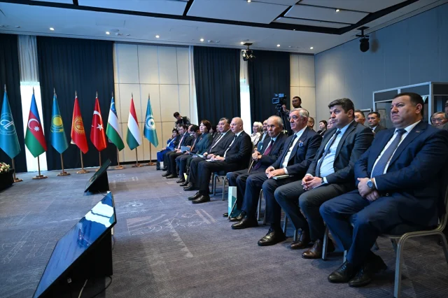 Kırgızistan'da Tarihçi Osmanalı Sıdık Uulu İçin Görkemli Anma: Herkes Oradaydı