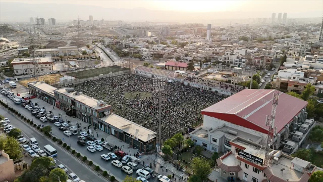 Irak'ta Binlerce Kişi Hz. Muhammed'in İzinde: Dev Organizasyon Yoğun İlgi Gördü