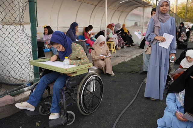 Irak'ta Binlerce Kişi Hz. Muhammed'in İzinde: Dev Organizasyon Yoğun İlgi Gördü