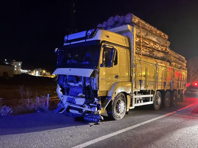 Kars'taki Korkunç Çarpışma Can Aldı