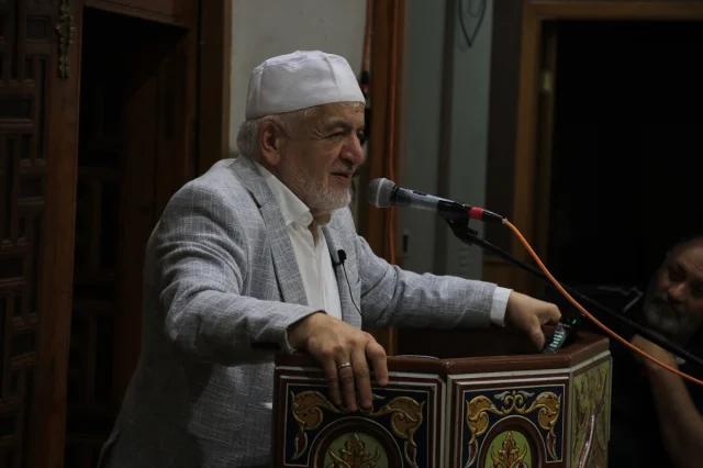 Şam'da Emin Saraç'a Unutulmaz Anma: Genç Nesillerin İlim Yolculuğu