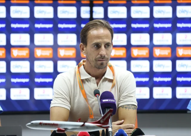 Galatasaray'ın Zorlu Alanyaspor Mücadelesi