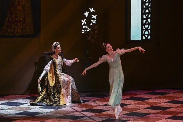 Bolşoy Bale İstanbul'da Sanatseverleri Büyüledi: Romeo ve Juliet'in Muhteşem Gösterisi