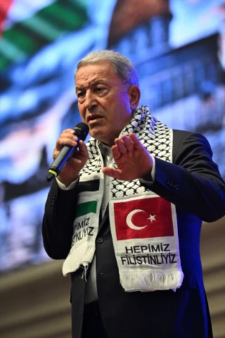 Le Trio Joubran Kayseri'de Büyüledi: Filistin Dayanışması Gecesinden Renkli Anlar