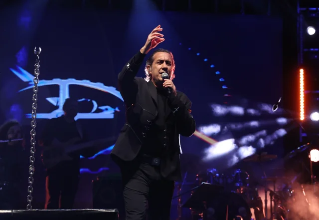 Kıraç Edirne'yi Salladı: Unutulmaz Konser ve Anlamlı Mesajla...