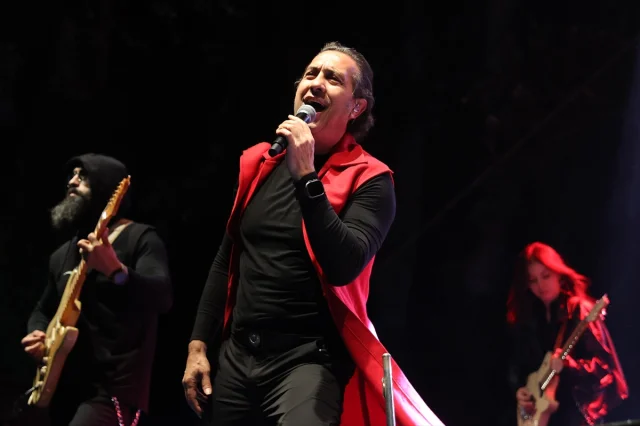 Kıraç Edirne'yi Salladı: Unutulmaz Konser ve Anlamlı Mesajlar