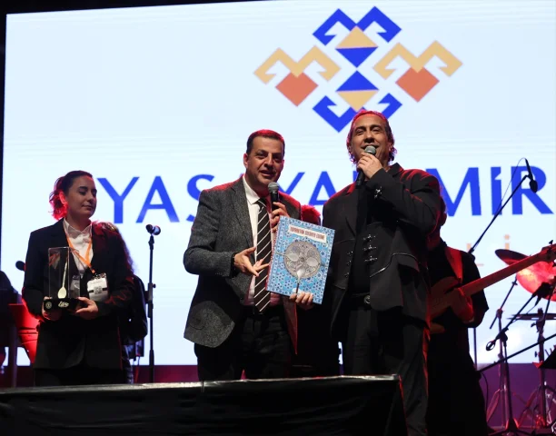 Kıraç Edirne'yi Salladı: Unutulmaz Konser ve Anlamlı Mesajlar