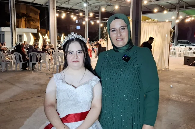 Annesinin Büyük Sürprizi: Gülsüm’ün Düğün Hayali Gerçek Oldu