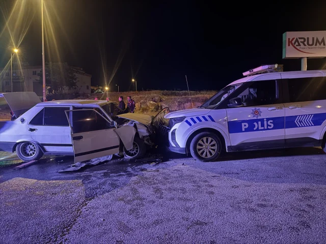 Kayseri'de Polis Kovalamacası Kazayla Bitti: İki Polis Yaralı