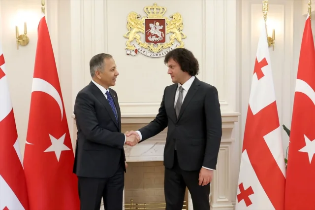 Ali Yerlikaya Tiflis'te Gürcistan ile Kritik Görüşmeler Gerçekleştirdi