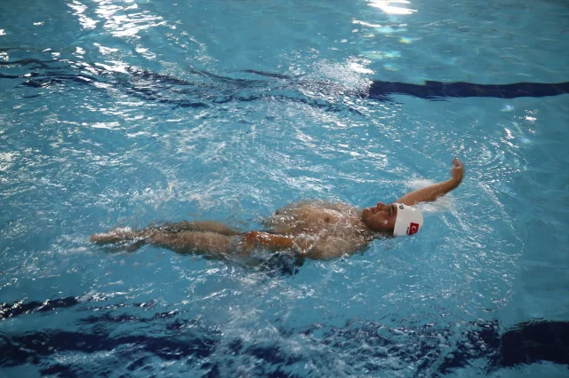 Gaziantepli Yüzücü Olimpiyat Hayaliyle Gökyüzüne Kulaç Atıyor