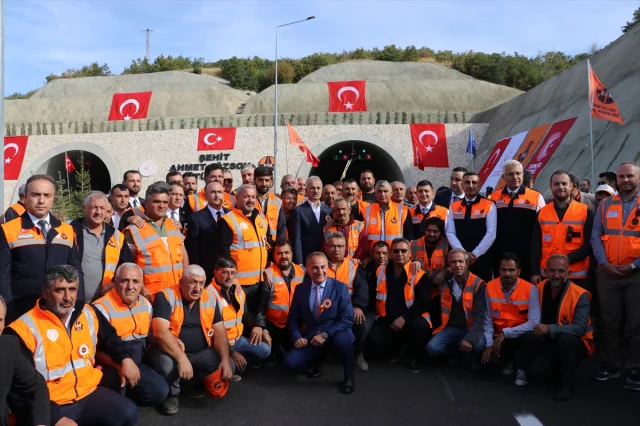 Bakan Uraloğlu Amasya'nın Geleceğine Işık Tutan Projenin Ayrıntılarını Paylaştı