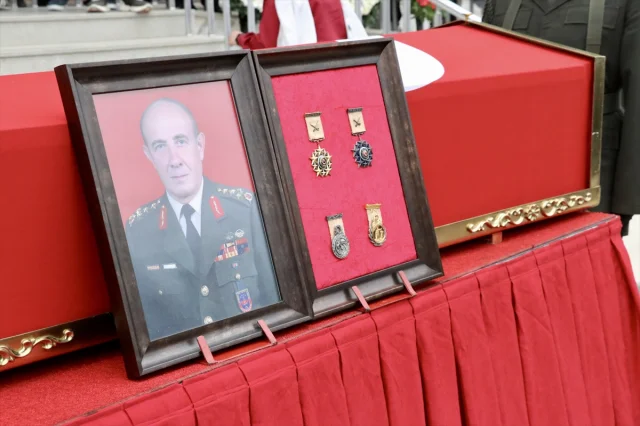 Emekli Orgeneral Rasim Betir'e Sakarya'da Veda