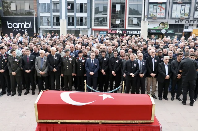 Emekli Orgeneral Rasim Betir'e Sakarya'da Veda