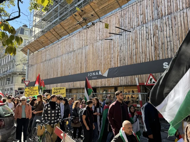 Cenevre Sokaklarında İsrail'e Yaptırım Talepli Dev Gösteri