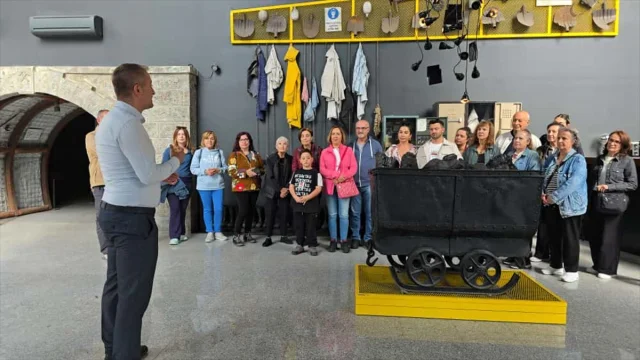 Turistik Karaelmas Ekspresi ile Zonguldak'ın Büyüleyici Yolculuğu