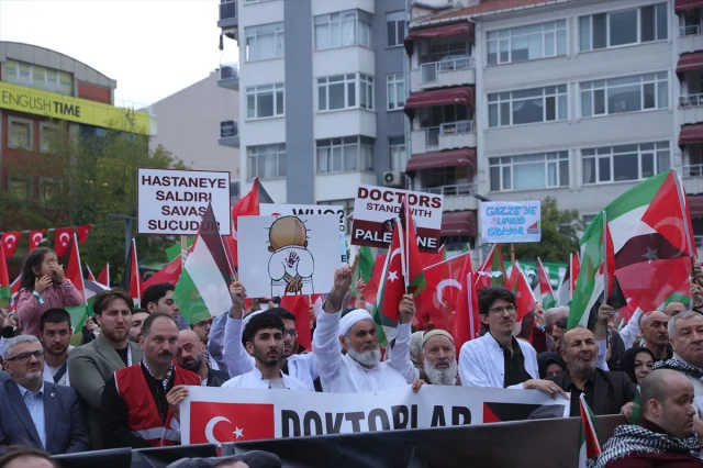 Kocaeli'de Gazze'ye Destek Yürüyüşünde  Duygusal Anlar