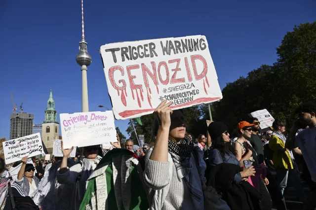 Berlin Sokaklarında Filistin İçin Büyüyen Destek