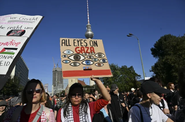 Berlin Sokaklarında Filistin İçin Büyüyen Destek
