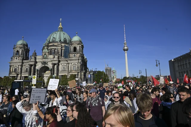 Berlin Sokaklarında Filistin İçin Büyüyen Destek