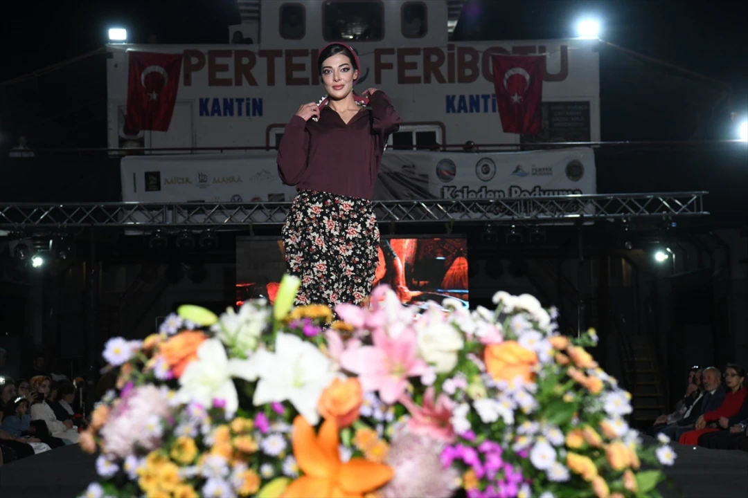 Tunceli'nin Kalbinin Attığı Gün: Pertek'te Unutulmaz Defile