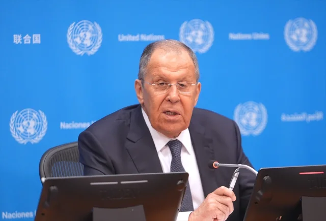 Lavrov'dan Batıya Şok Uyarı Hava Sahamızdan Uzak Durun