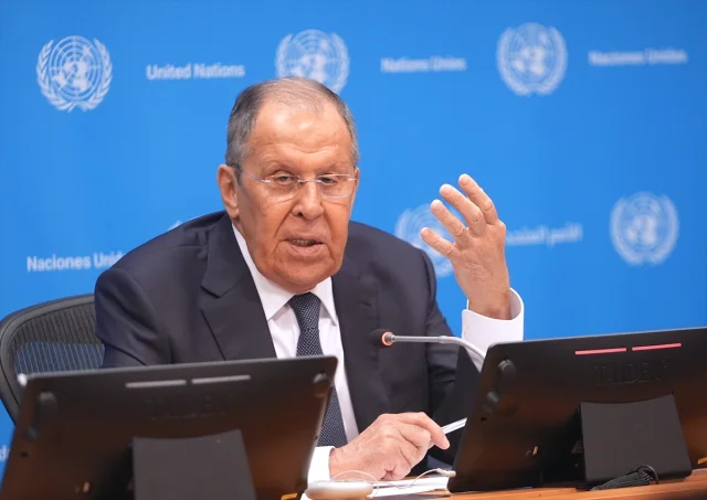 Lavrov'dan Batıya Şok Uyarı Hava Sahamızdan Uzak Durun