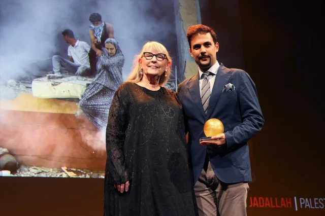 Anadolu Ajansı Dünya Sahnesinde Büyülüyor