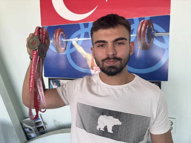 Toptan Gıda Deposundan Olimpiyat Arenasına Uzanış: Hasan Sait Emrem'in İlham Veren Hikayesi