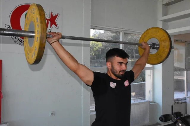Toptan Gıda Deposundan Olimpiyat Arenasına Uzanış: Hasan Sait Emrem'in İlham Veren Hikayesi