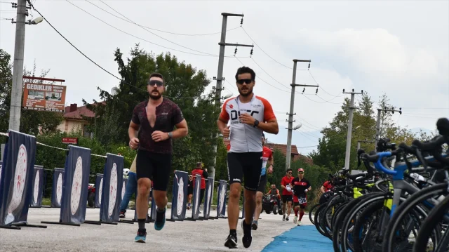 Efteni Duatlonu Nefes Kesti: Doğanın İçinde Heyecan Dolu Bir Yarış