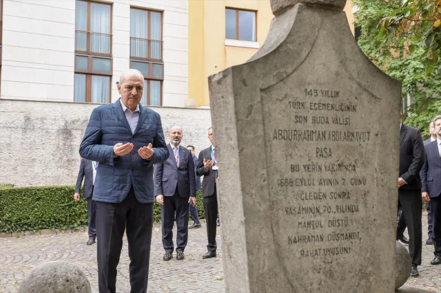 Budapeşte'de Duygu Dolu Ziyaret: Kurtulmuş Galiçya'da