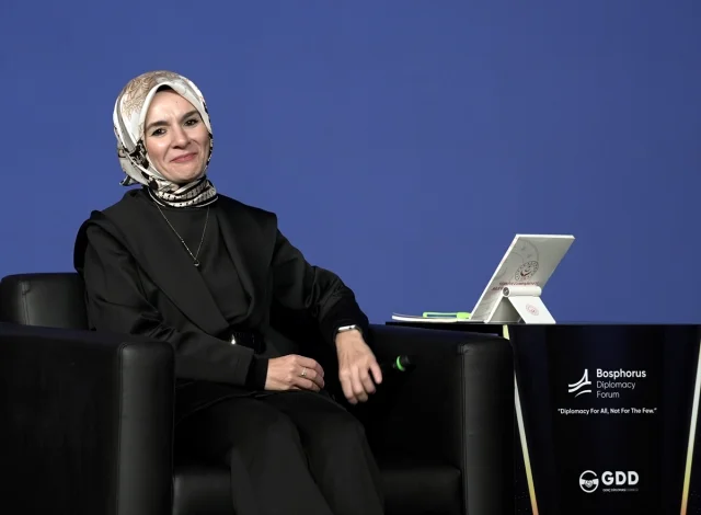 Gençlerle Diplomasi Yolculuğuna Çıkın: Bakan Göktaş'ın İlham...