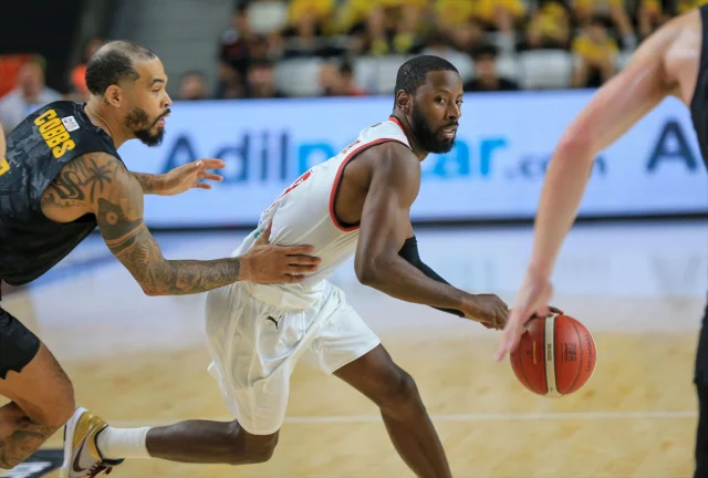 Basketbol Süper Ligi’nde Mersinspor Fırtınası: Manisa'ya Acımadı