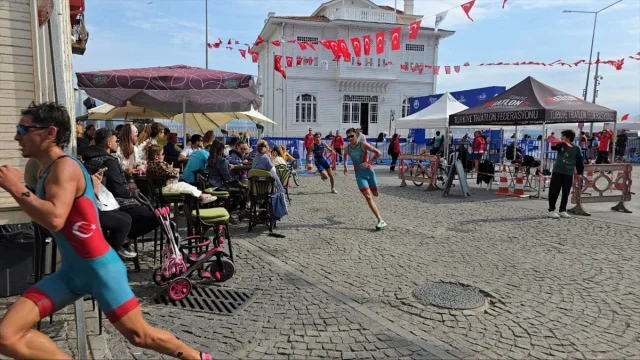 Triatlon Tutkunlarının Gözdesi Bursa'da Heyecan Dolu Anlar