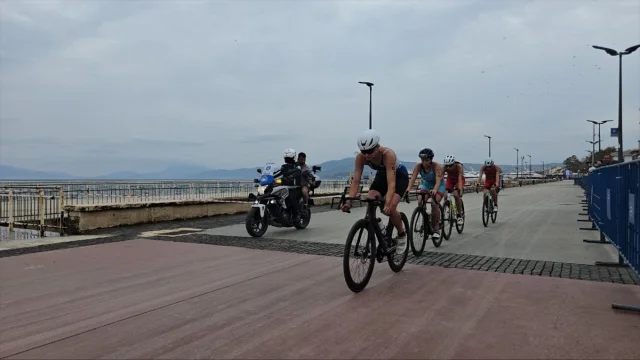 Triatlon Tutkunlarının Gözdesi Bursa'da Heyecan Dolu Anlar