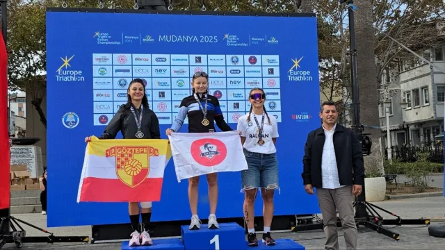 Triatlon Tutkunlarının Gözdesi Bursa'da Heyecan Dolu Anlar