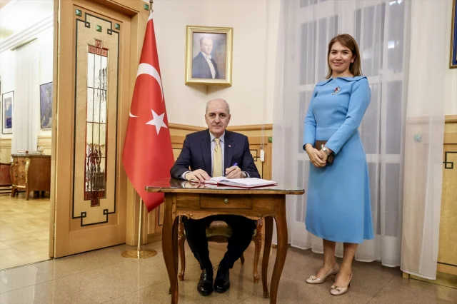 Numan Kurtulmuş'tan Budapeşte'de Önemli Ziyaret