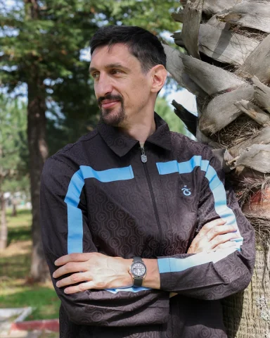 Stefan Savic: Futbolda Başarının Anahtarı Çok Çalışmak