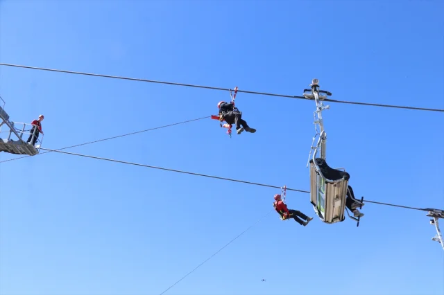 Erciyes Dağı'nda Tatbikatlar Yeni Sezon Öncesi Tamamlanıyor